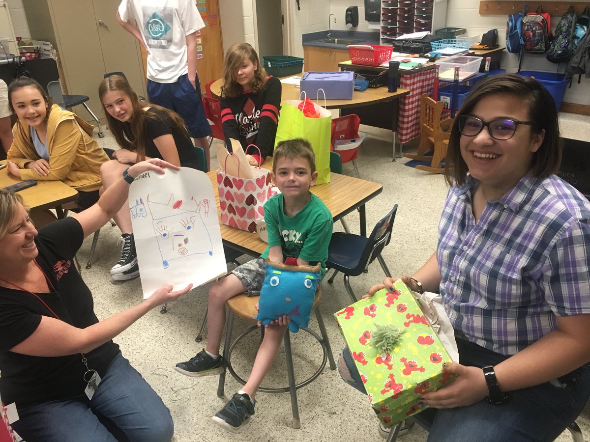 Ian Jewell tweet media