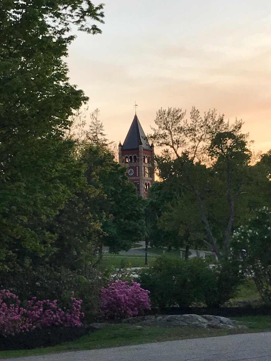 Gorgeous <a href="/UofNH/">University of New Hampshire</a> commencement eve view #UNH18 <a href="/MarkHuddleston/">Mark Huddleston</a> Congrats, grads!