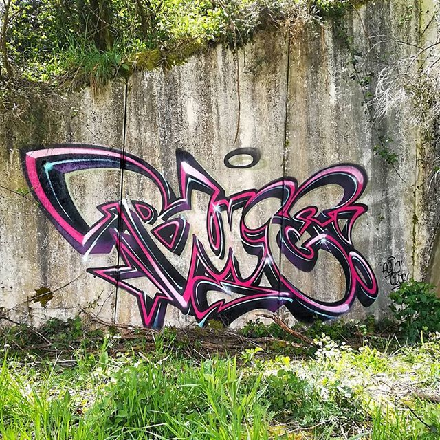 BombingScience's tweet photo. @infamousbure33
#graffiti #graff #graffitiporn #instagraffiti #infamousbure33 #bure https://t.co/Ebe7UsD659 | https://t.co/yQ64ZChi1S