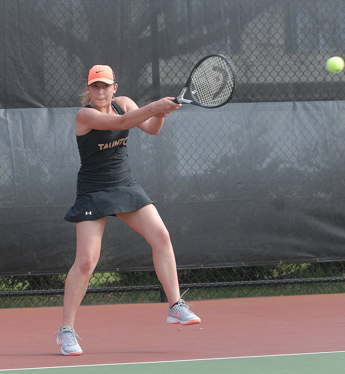 Chezsports's tweet photo. GIRLS TENNIS: @THStigertennis player @Jillypags07 breaks the school record in career wins @reneepags https://t.co/niQv1SYbPt https://t.co/TjcOzRS7UO