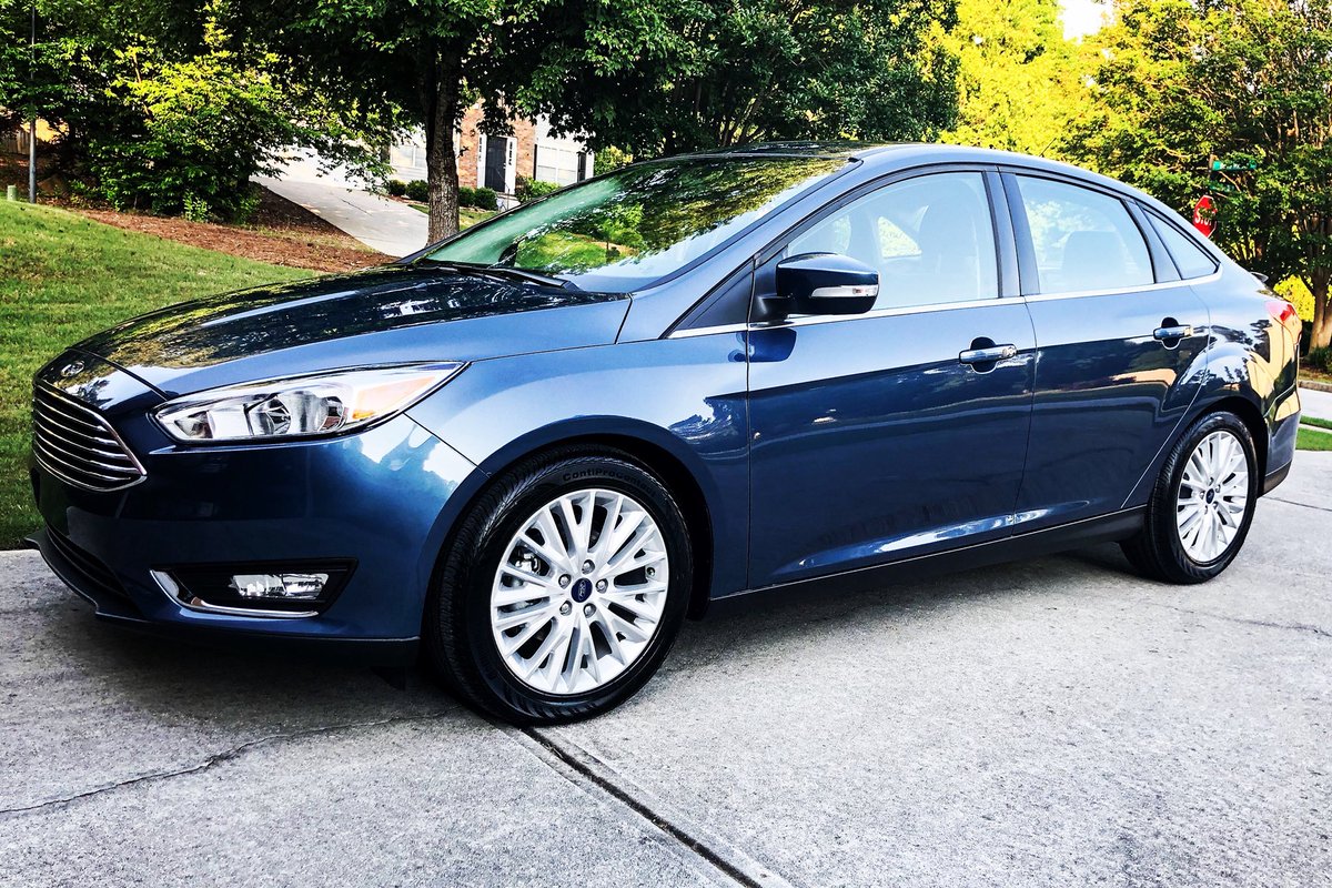 MrWascak's tweet photo. What a nice way to get a jumpstart on the summer! #newcar https://t.co/cjM9u3qPvN