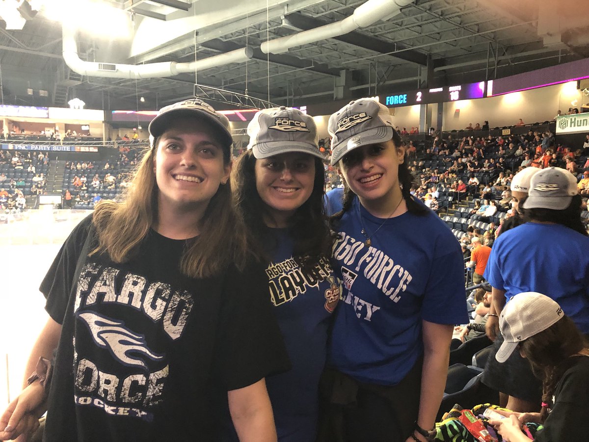 imann416's tweet photo. ‘Mann’ girls out in full force tonight in Youngstown to cheer on Strauss and the Force #gofargo #ClarkCupFinals @FargoForce https://t.co/txvYboW8ri