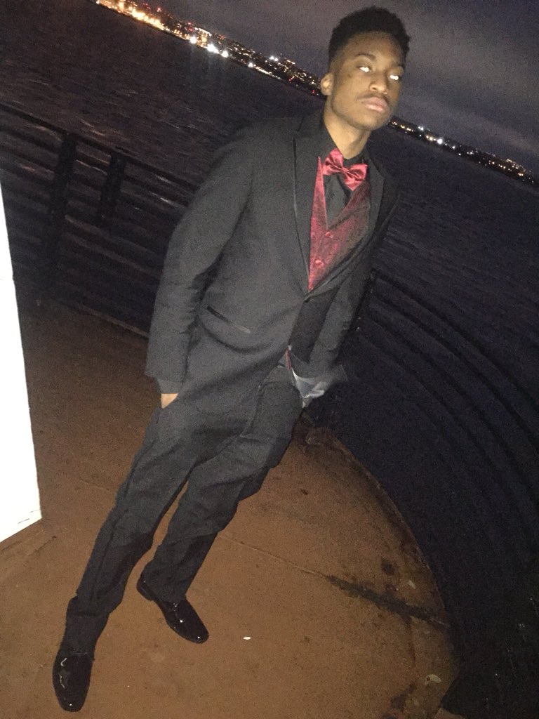 treeeeyyyyyy's tweet image. ❤️#prom2k18