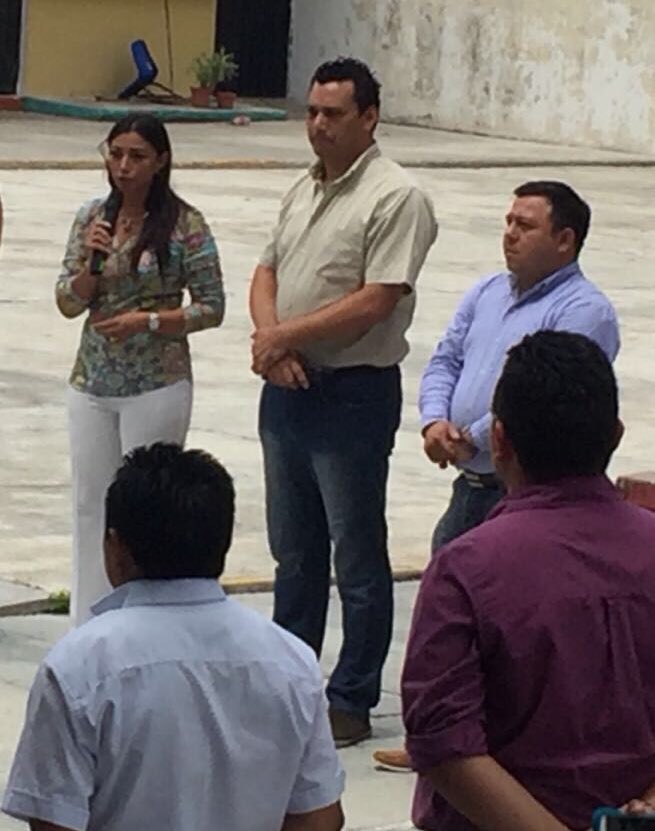 MarceSagrero's tweet photo. Esta mañana estuve en las instalaciones del Centro Regional de Educación Normal Javier Rojo Gómez, en la unidad Cancún. 
Un honor convivir con futuros profesionistas de la educación! https://t.co/busaT9qar1