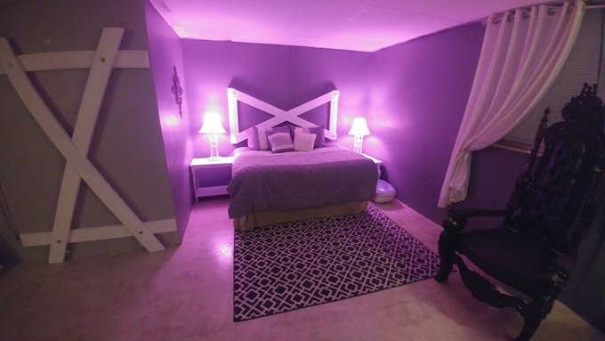 Finished my first session in my new space. Now just enjoying it🍷#finally! https://t.co/PghqeafMbI<a href="/tag/finally"class="tags"><span>#finally</span></a>