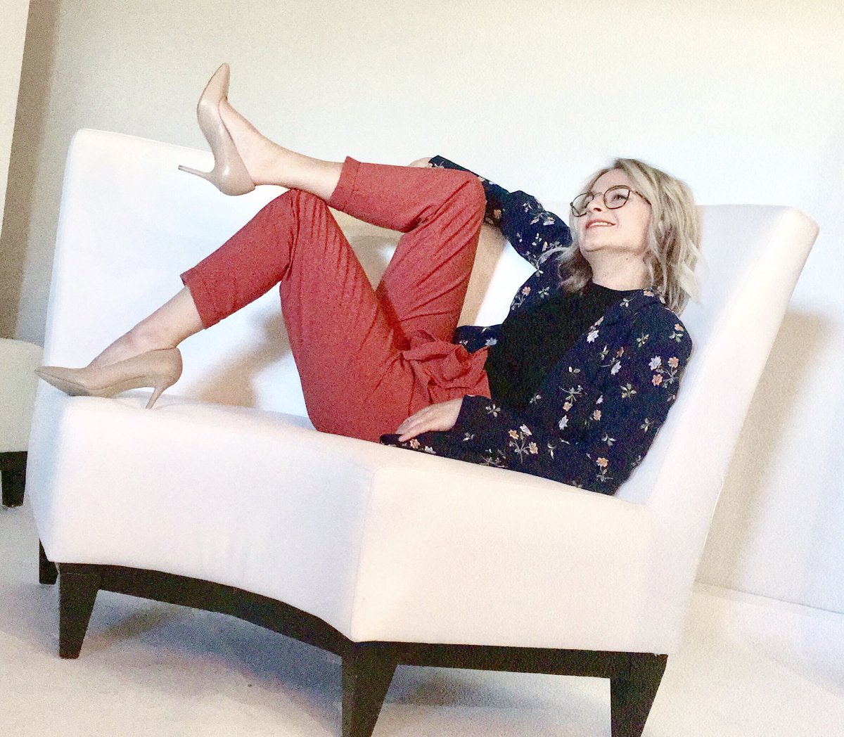 We had a blast photographing our friends from @SinixPrintingCA today! Here are a few of our favourite behind the scenes outtakes from today #unposed #photography #photographer #Ottawa #creatives #business #headshots