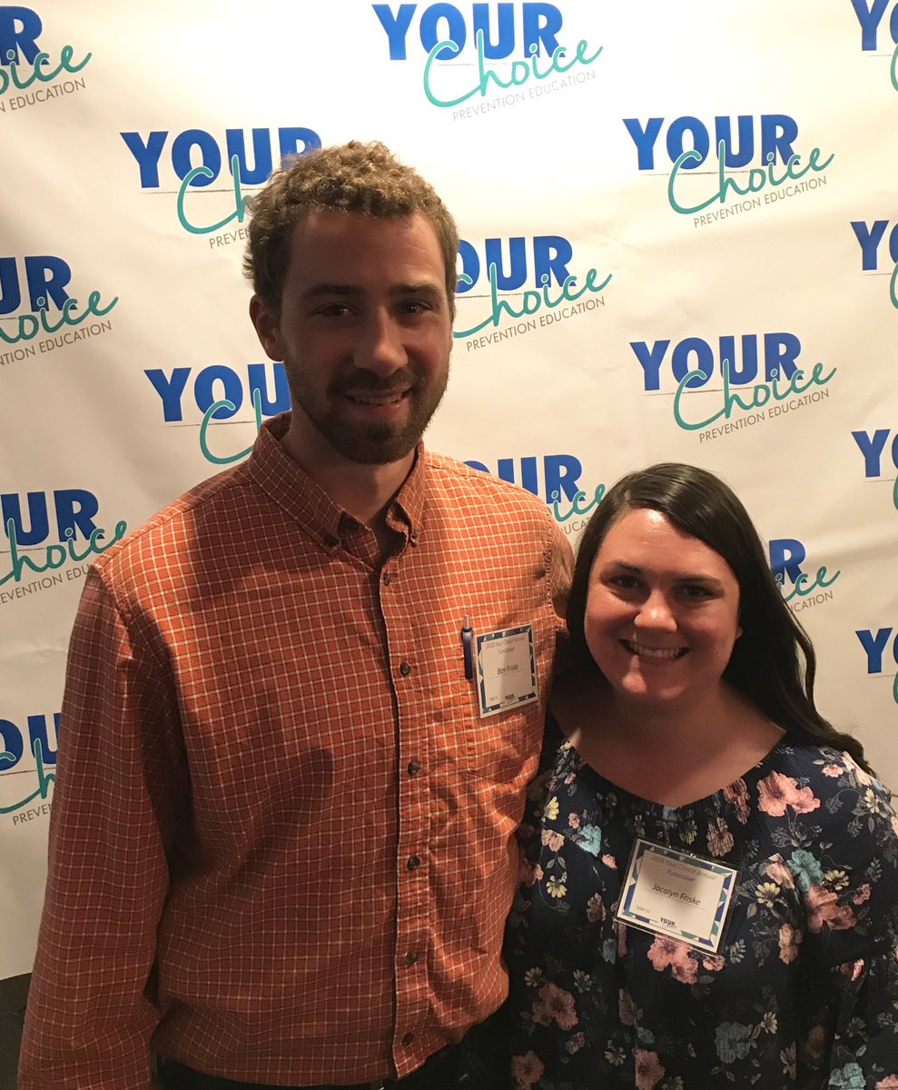 JacalynFriske's tweet photo. Tonight we joined our parents &amp; Your Choice to fight opioid and heroin addiction in Waukesha County. Such a good cause! We will be back again! https://t.co/5iG4btLv4T