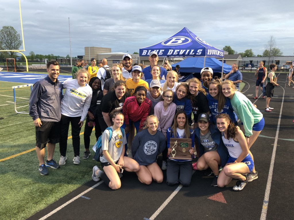 Here’s your 2018 Girls Track &amp; Field District Champions #GoBigBlue #BrunswickPRIDE