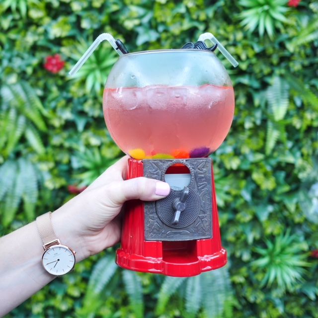 brittany_kulick's tweet photo. The ultimate challenge: How to make the most of #OneNightInMelbourne! @spacehotelmelb #SpaceHotel  https://t.co/bzFj4XfVDL https://t.co/uwSljWVYQW