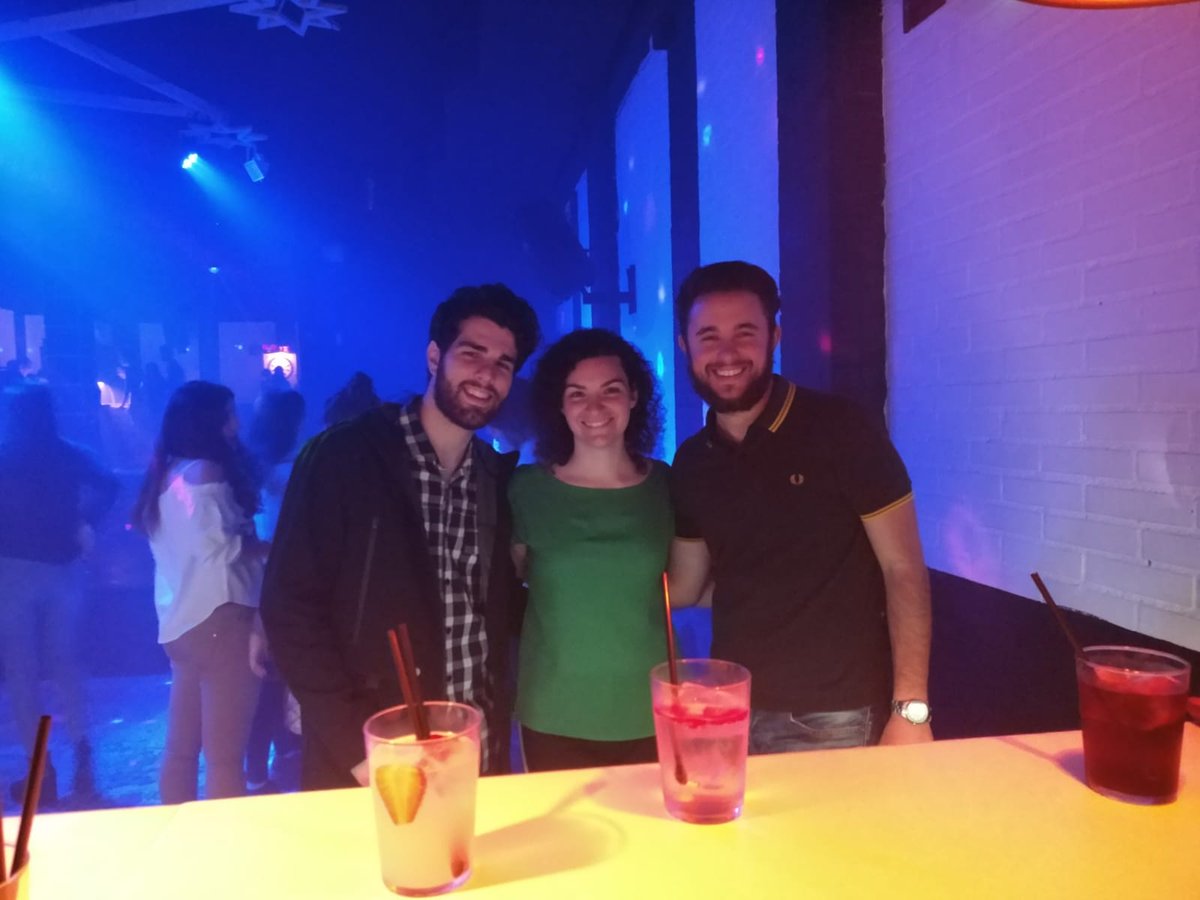 MorenaFany's tweet photo. No puedo pedir más...noche increíble con vosotros! @EladiPercu @PepTerraLliure os quiero!! 😍😍😍😘😘😘 https://t.co/VIAg9x25m9