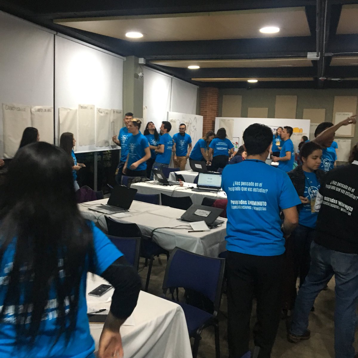 a_morales99's tweet photo. Startup weekend UNÍ #SWUniminuto https://t.co/MwCdupra7i