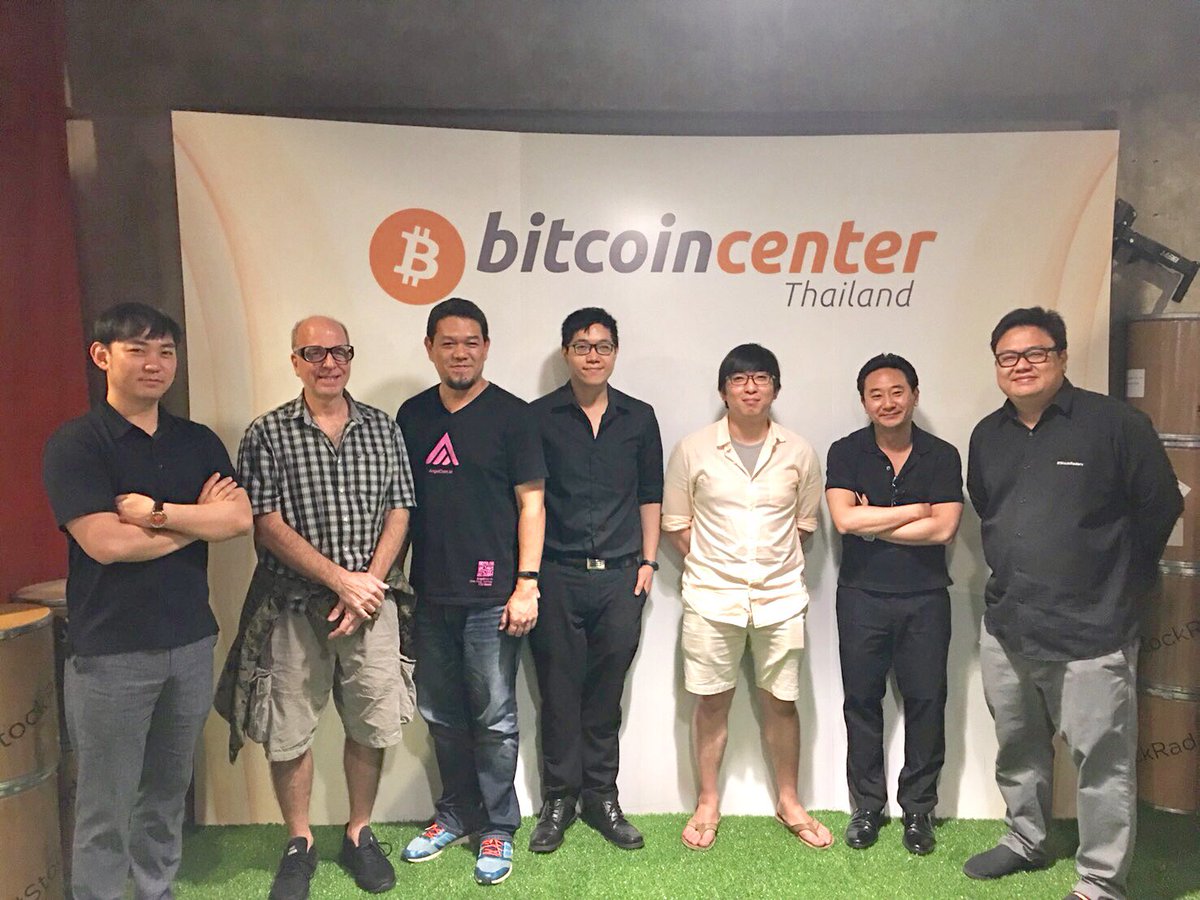 AngelCoin_io's tweet image. Bitcoin Center Korea 🇰🇷 vs Bitcoin Center Thailand 🇹🇭 #AngelCoin #Bitcoincenter #bitcoin #crypto #ico