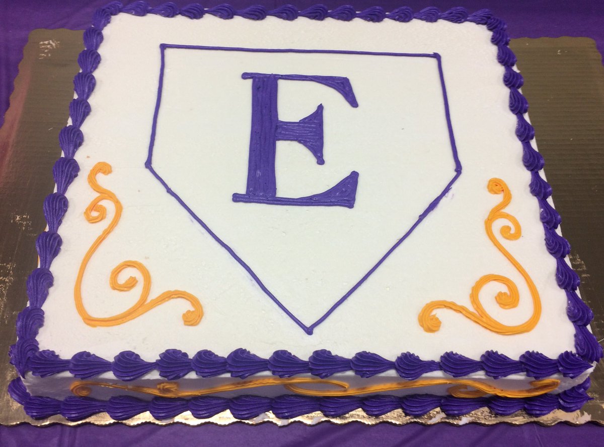SkrapsJA's tweet image. Last activity with @Baseball_EHS at the Awards Banquet. Good luck to the Seniors!!! Best of luck to the returning players and the coaches.