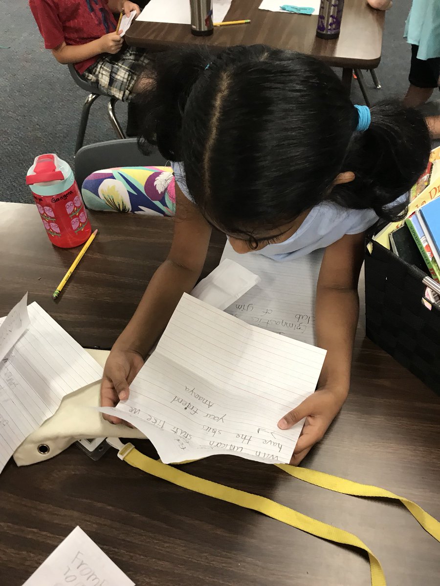 mrspickettone's tweet photo. Our classroom is loving writing, sorting, and reading letters. @WarnerCFISD https://t.co/hgQ4jJDCSm