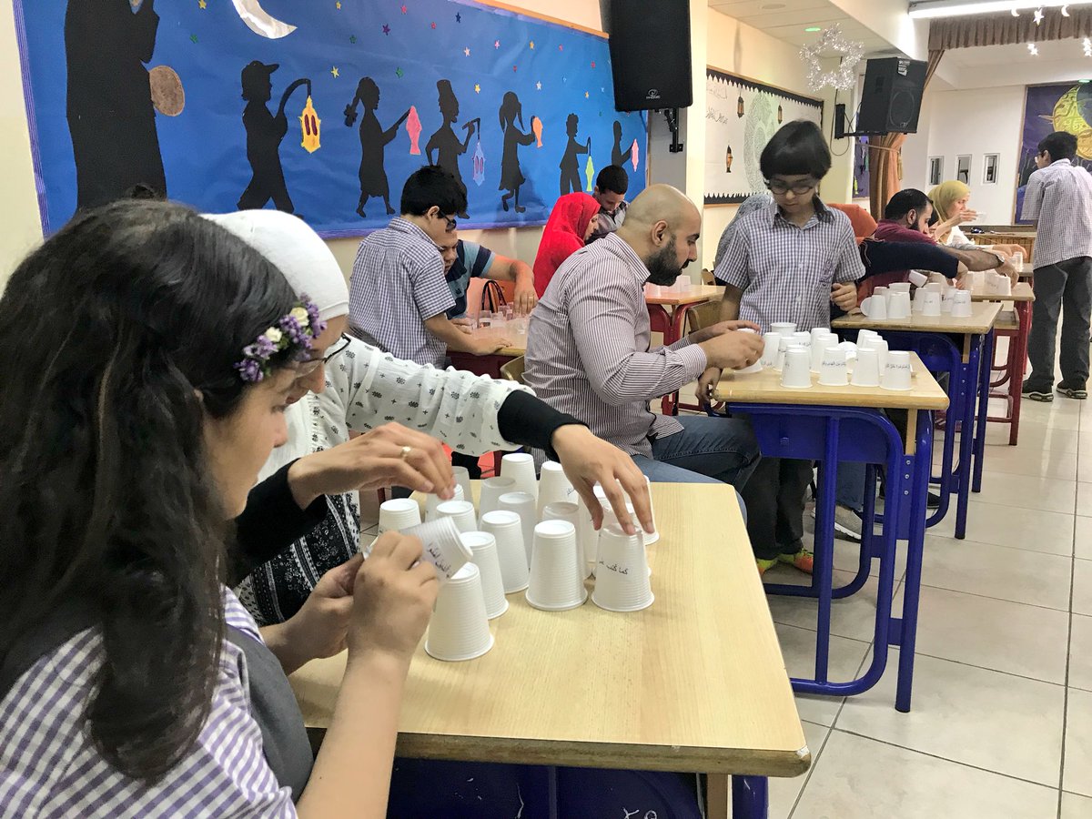 KobrosliFarah's tweet photo. Happening now #IslamicCompetition #WelcomingTheHollyMonthOfRamadan @DawhaHighSchool @GhinwaKotob https://t.co/Y8knNMsr4j