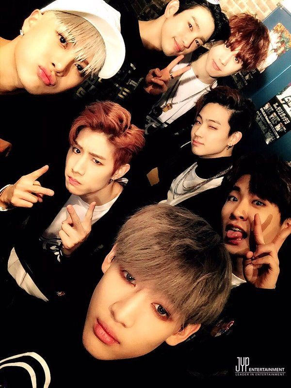 aprilmarak's tweet photo. @TeenChoiceFOX My #TeenChoice nominee for #ChoiceInternationalArtist is @GOT7Official  #GOT7 https://t.co/QTCunBGXAt