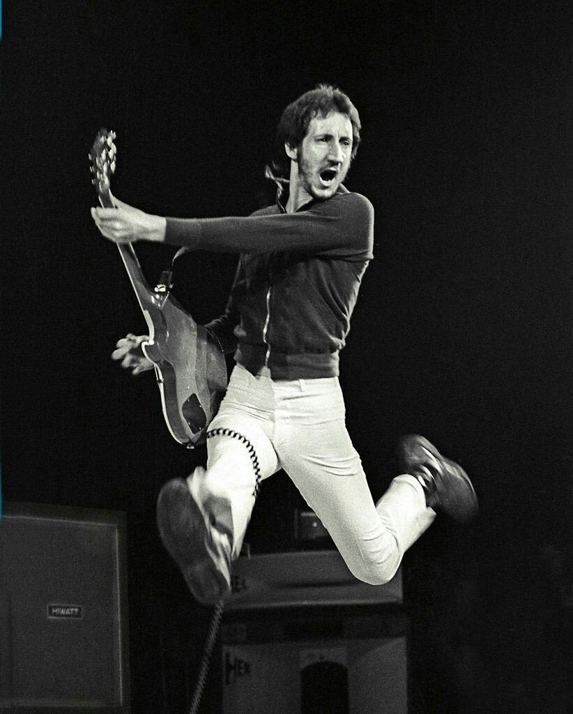 Happy Birthday Pete Townshend 

The Who - Baba O\Reily

 