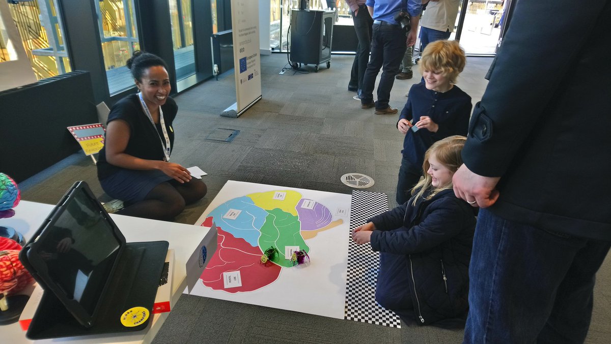 NeuroChampions's tweet photo. We loved meeting our next generation of neuroscientists, psychologists and researchers at @SensorCityUK #LightNight2018. #battleofthebrains #buildabrain #allaboutbrains https://t.co/TtuYrj1uz0