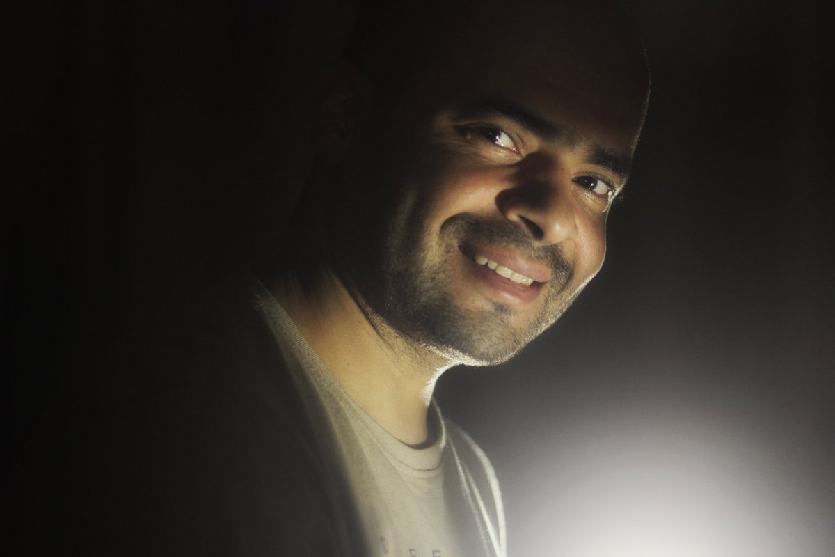 mostafarefaie's tweet photo. #selfie_portrait
#light_art
#photography https://t.co/zodJKgbQt6