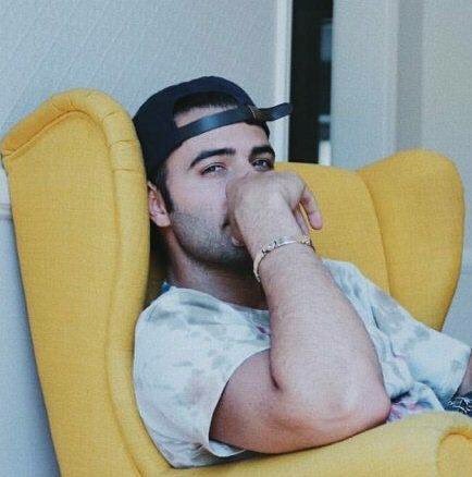 JenConnectionNJ's tweet photo. Feliz noche @jencarlosmusic https://t.co/4th5TYjEkq