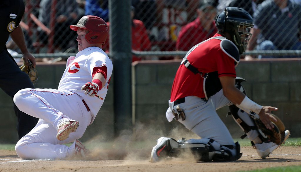 Corona comes out strong in D1 baseball playoff win over Redlands East Valley dlvr.it/QTMLMC