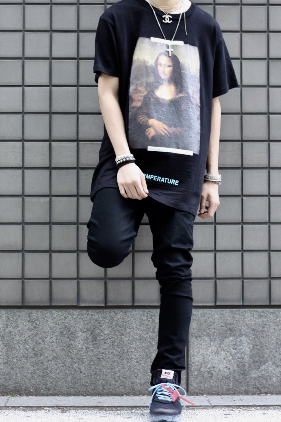 B Sapporo Recommended Off White Monalisa T Shirts Amp Ksubi Jeans 今季のオフホワイトの注目ラインでもある モナ リザ シリーズ シンプルに細身のジーンズと合わせるだけでもコーディネート が決まる主役級のグラフィックtシャツ Ksubiの