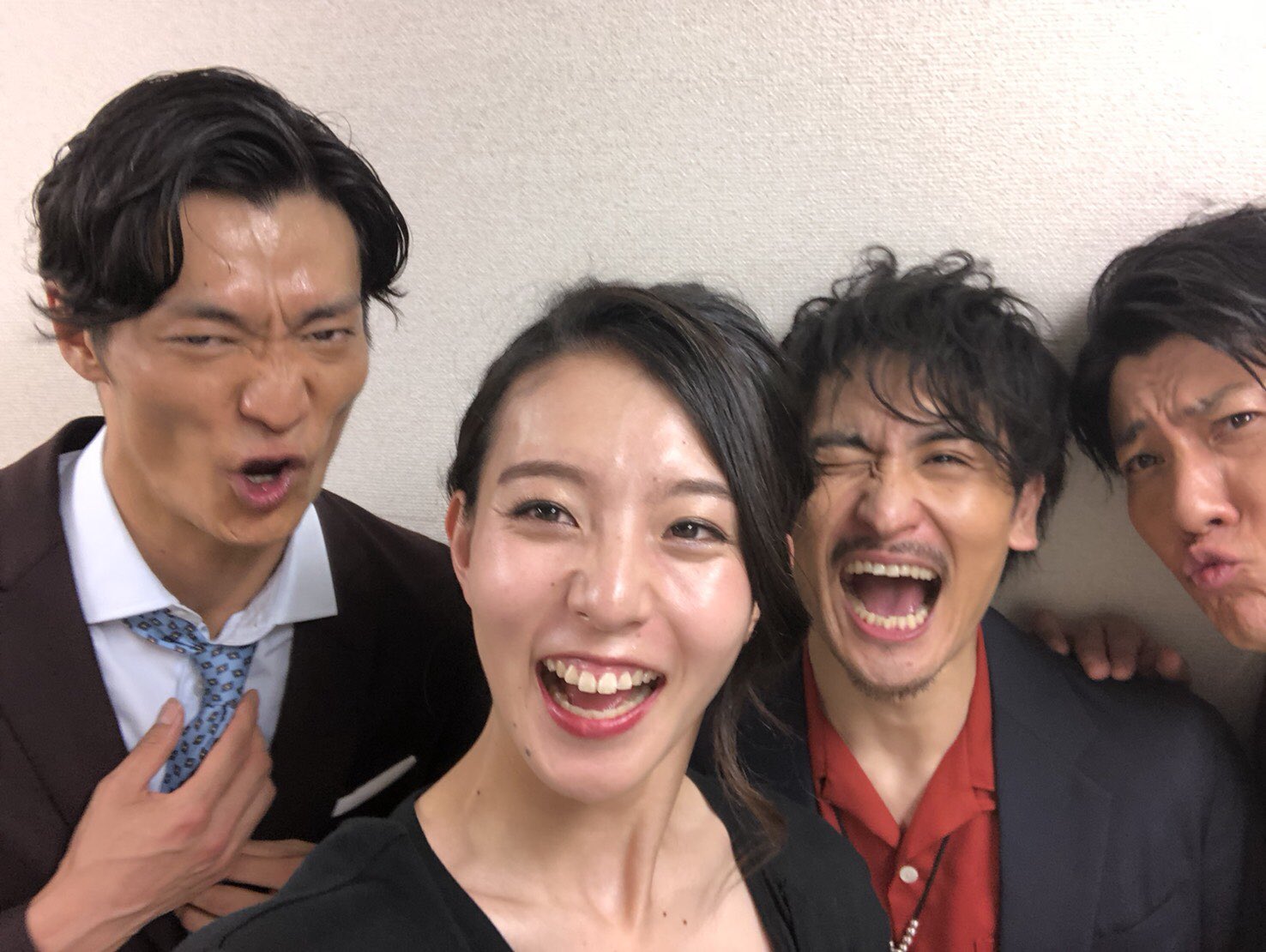 高木勝也 A Twitteren 仮面ライダーアマゾンズ The Movie 最後ノ審判 公開初日を迎えました 応援して下さる皆様のお陰です 舞台挨拶もさせて頂きました ホントに言葉にならない 泣きそう 心からの感謝を そして愛を感謝です 仮面ライダーアマゾンズ 駆除 高木勝也 A Twitteren 仮面ライダーアマゾンズ The Movie 最後ノ審判 公開初日を迎えました 応援して下さる皆様のお陰です 舞台挨拶もさせて頂きました ホントに言葉にならない 泣きそう 心からの感謝を そして愛を感謝です 仮面ライダーアマゾンズ 駆除