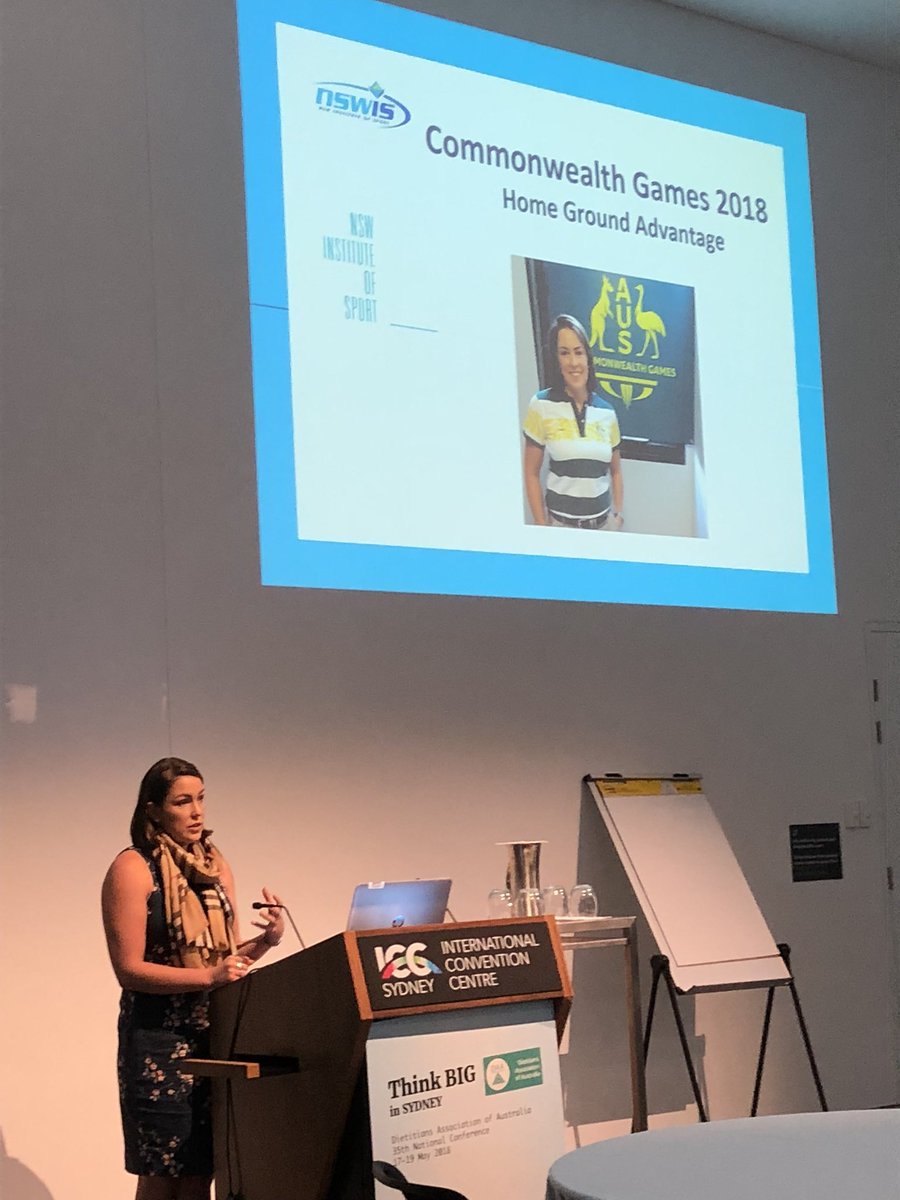 CondoDominique's tweet photo. Sal Walker talking to us about her experience at Comm Games. Fascinating!! @theNSWIS @SportsDietAust @DeakinNutrition #DAA2018 https://t.co/TnZJ47jpTL