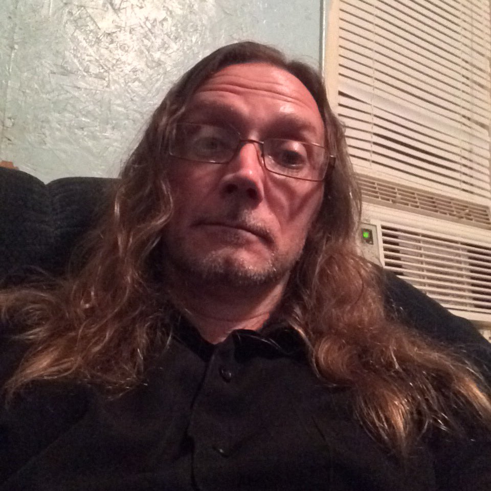 devilsliaison_'s tweet image. And that's a wrap of graduation night