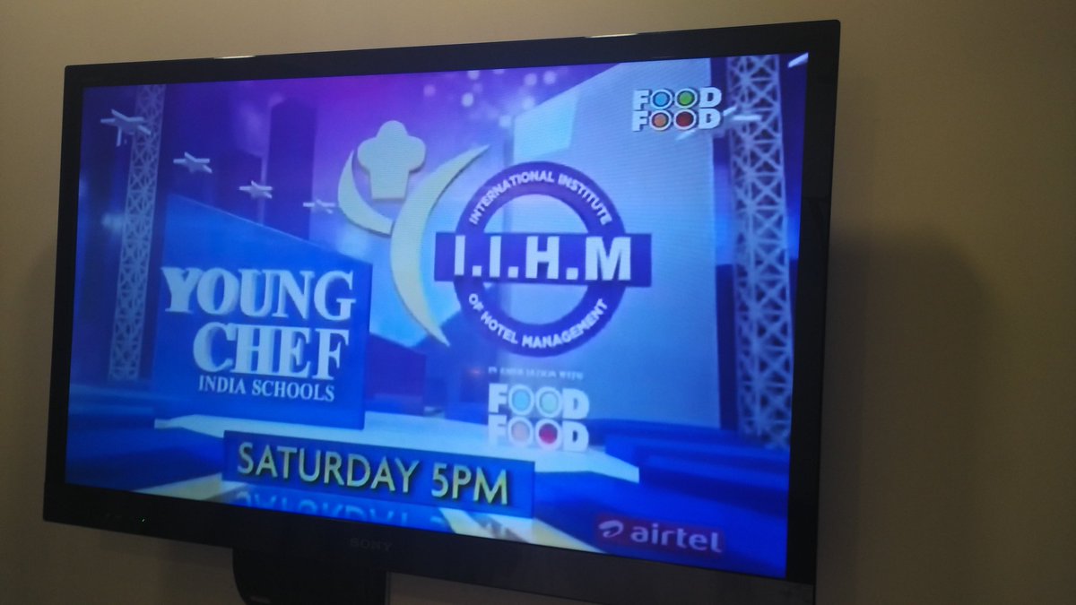 AADirIIHMDELHI's tweet photo. #YoungChefIndiaSchools2018 #India 's Biggest Culinary Competition for Class 11 and Class 12 School Students. Today Saturday 5 pm on National TV @FoodFood West Zone Finals @SanjeevKapoor @IIHMHOTELSCHOOL @subornobose @YoungChefIndia https://t.co/suGIjpVKQG