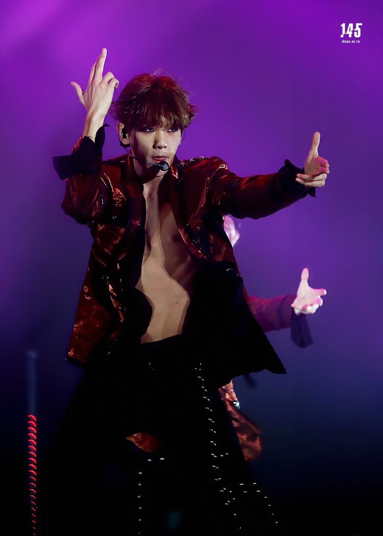 EXOfanbase_Int's tweet photo. [HQ] 170729-31 #BAEKHYUN 

cr: 145ilsao

#MTVBRKPOPEXO #PremiosMTVMiaw @weareoneEXO https://t.co/ewWMhMF6XT