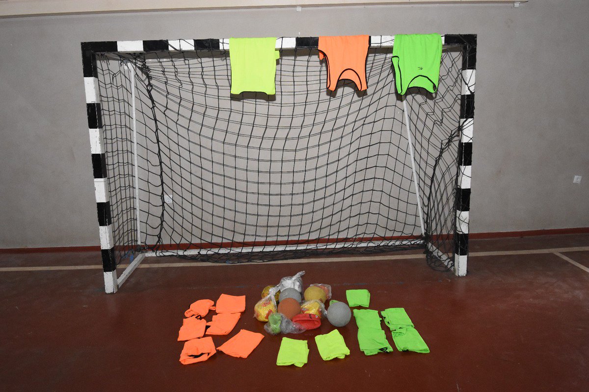 5Merkezi's tweet photo. Gençlik Projeleri Destek Programı 2016\1 Kapsamında Gençlik Ve Spor Bakanlığı Tarafından desteklenen projemiz kapsaminda alinan hentbol, voleybol, badminton ve masa tenisi malzemelerimiz
Tesekkurler #GSB
@ysmnkrblt06
#gencliksporbak
#GSBgenclikproje
#MUHAMMETCARTI
#VANÇATAK https://t.co/e8XnpMDNFF