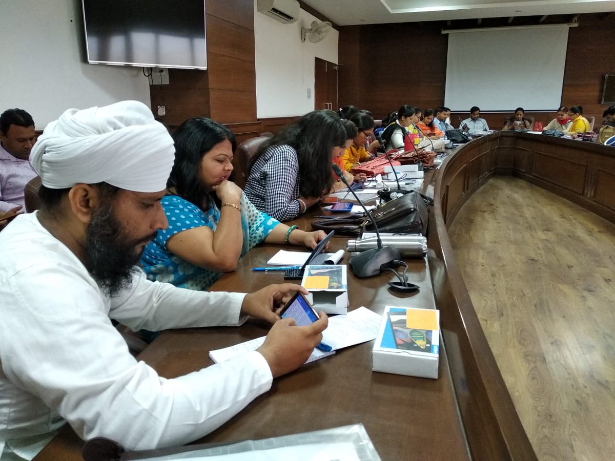 Manmohan4Peace's tweet photo. 90+ participated in Selection Process for #MasterFacilitators in Haryana. Happy to see large number of female participants willing to be lead facilitators. @kef_india is extremely happy to partner with GoH. @cmohry @rbsharmabjp @swarup58 https://t.co/450VR7gasW