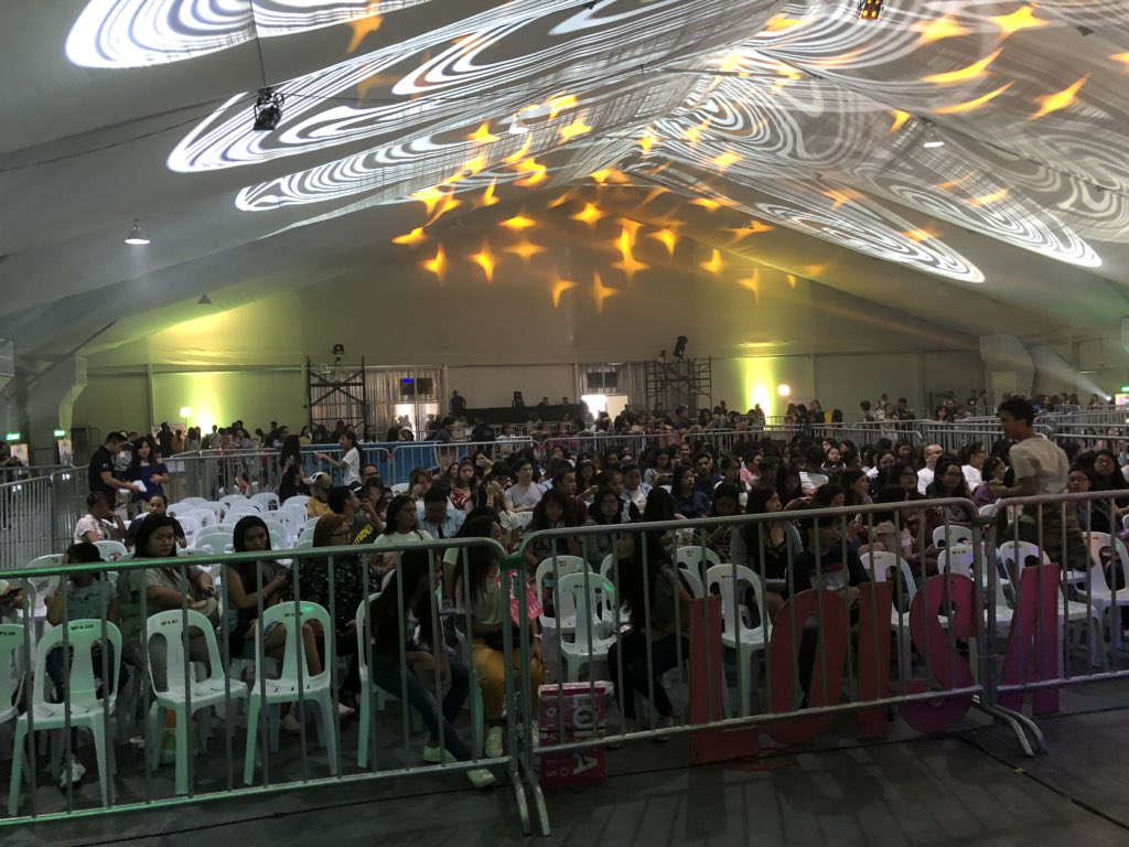 syraventuranza's tweet photo. Hello sa inyo :) Ready na ba kayo makita ang #LoiNie? 💜

#JustLoveLoiNie https://t.co/8jBNo6bRah