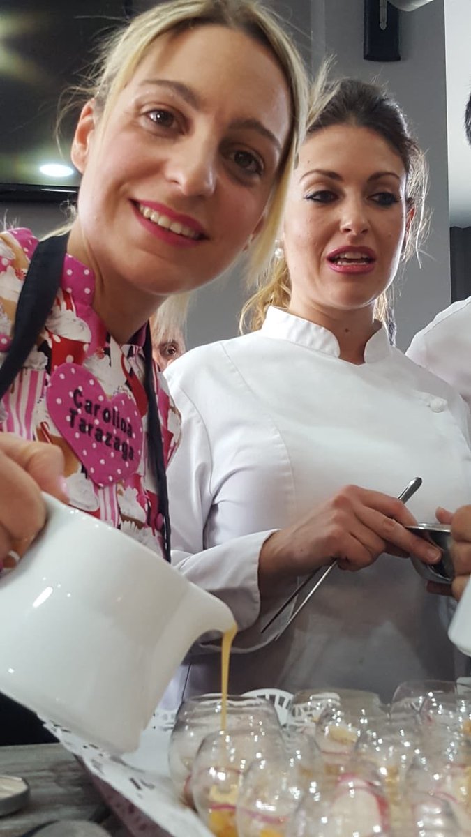 artcuandalucia's tweet photo. Anoche en la sala gastronómica en el hotel HO de Jaén brilló la solidaridad de los chef’s de @artcuandalucia que demostraron sus cualidades a más de un centenar de asistentes a beneficio de la fundación #aguadecoco en Madagascar #weloveartcua #artcuasolidaria #andaluciasiempre https://t.co/aO5mXTo11y