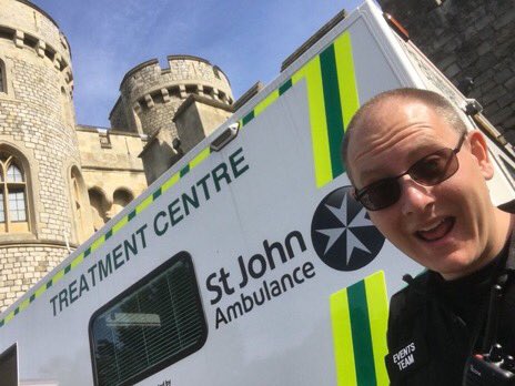 Huge shout out to the 100+ St John volunteers providing first aid at today’s #RoyalWedding alongside our friends from <a href="/SCAS999/">South Central Ambulance Service</a> and <a href="/BritishRedCross/">British Red Cross 🧡</a> Have a fantastic day! 😎