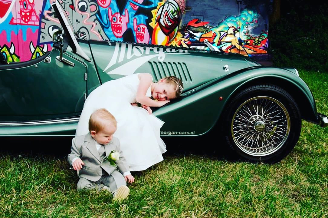 Congratulations to all our friends in the UK!! ❤🇬🇧 #Wedding #Morgan #LouwmanExclusive #MorganAdventure