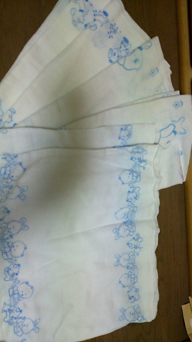 おむつあてます
ベビーのおむつ