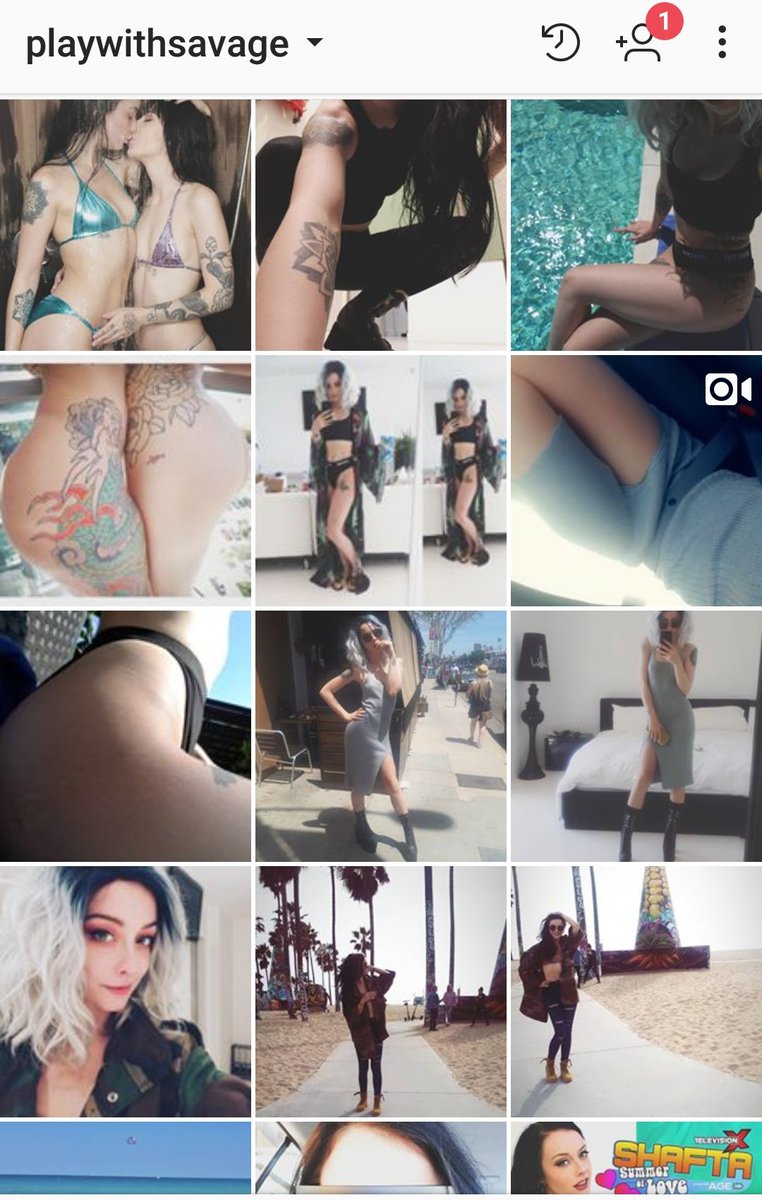 Follow @playwithsavage on INSTAGRAM. I'm live a ton so cum check me out 😘 Daily stories too!