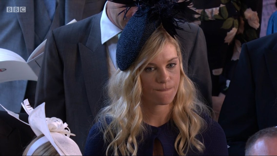trash_italiano's tweet photo. L'ex fidanzata di Harry come riassunto della mia vita. #RoyalWedding https://t.co/qnfDLRw14r