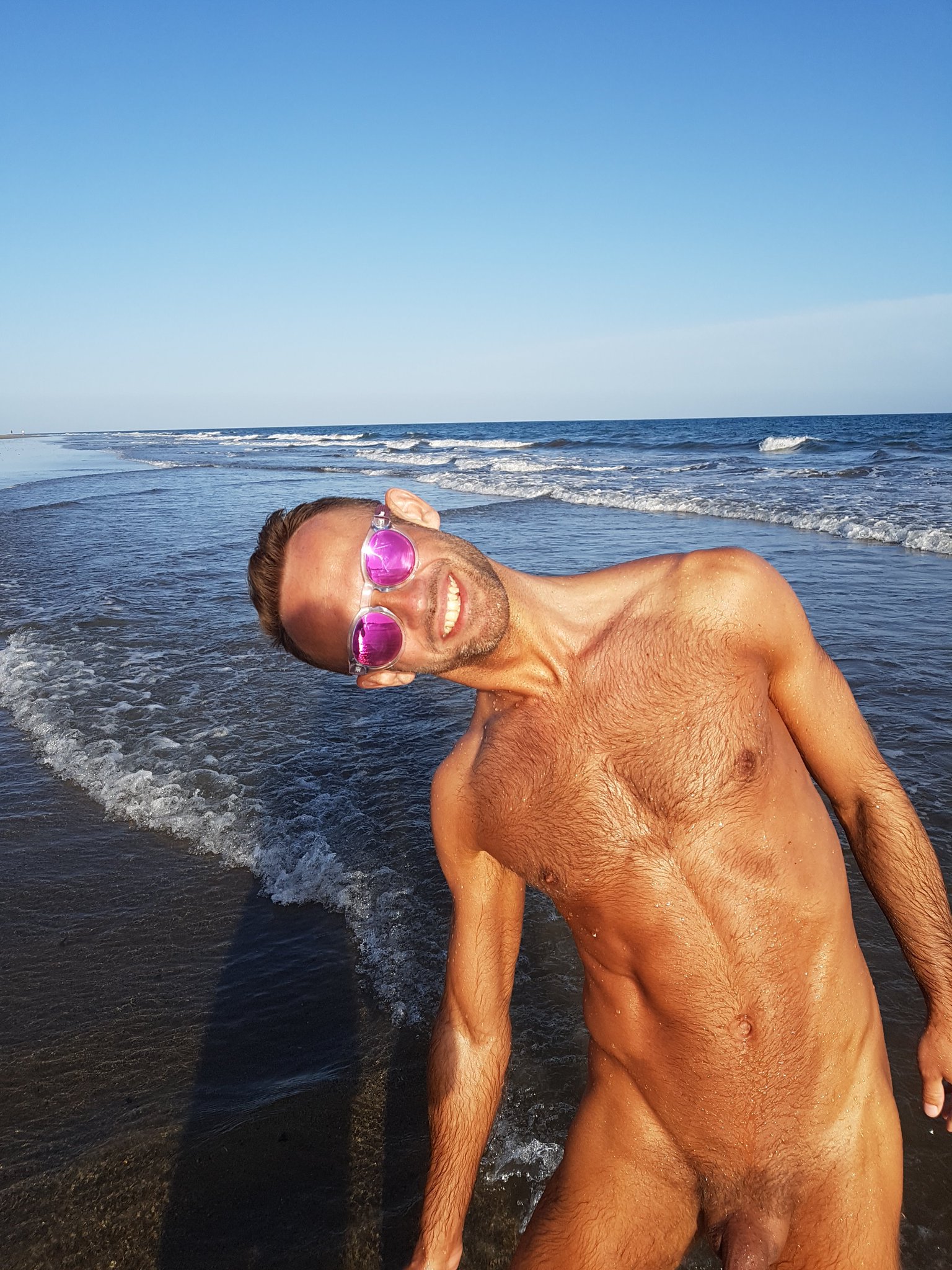 ? #gaypride #maspalomas
@L_K_4 @NatSeek @theo17110 @BUDWATCHER2 @zakj500 @brunomorilloHOT @matrixguy26