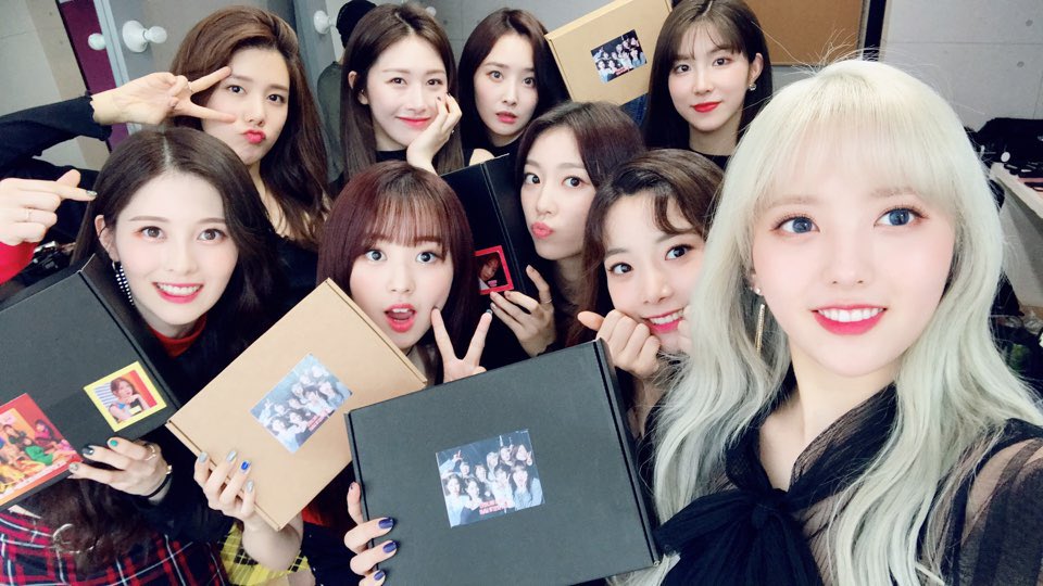 이른 아침부터 유니티와 함께 해주신 많은 팬 분들 덕분에 정말 정말 행복했어요 💕 우리 조금 더 가까워져요😊 고마워요 우리 유니티를 응원해 줘서🙆🏻‍♀️

#유니티 #UNIT #넘어