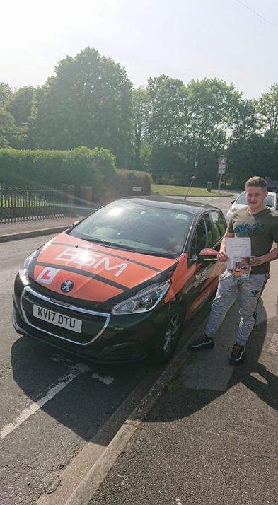 Amazing news! Well done Lee on passing your test. Thanks for learning to drive with us.