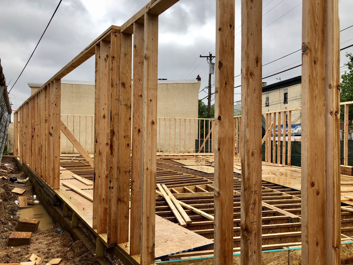 DesignProDev's tweet photo. The rainy weather didn't stop us this week--- first floor framing on 1352 N 27th almost completed
•••
#designprodev #phillyrealestate #realestate #homes #philly #philadelphia #phillyconstruction #construction #invest #investors #clients #newconstruction #phillyhomes #buildphl https://t.co/mgRZX3iNbT