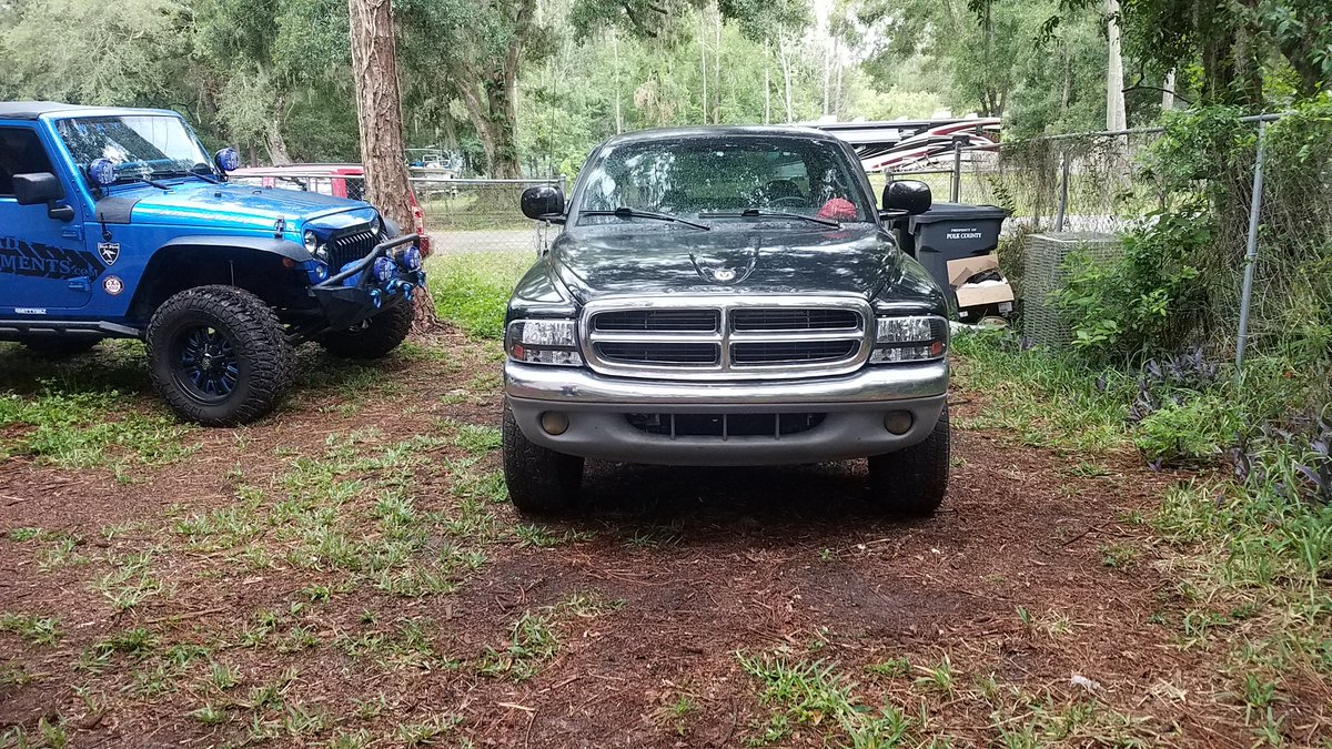 FrozenCrakk's tweet photo. So until Betty gets a clutch adjustment I gotta improve the ride quality of Beast. Yes I now have a Betty and the Beast lol.  Off to get some parts for him today. https://t.co/ASuqjmZCtR