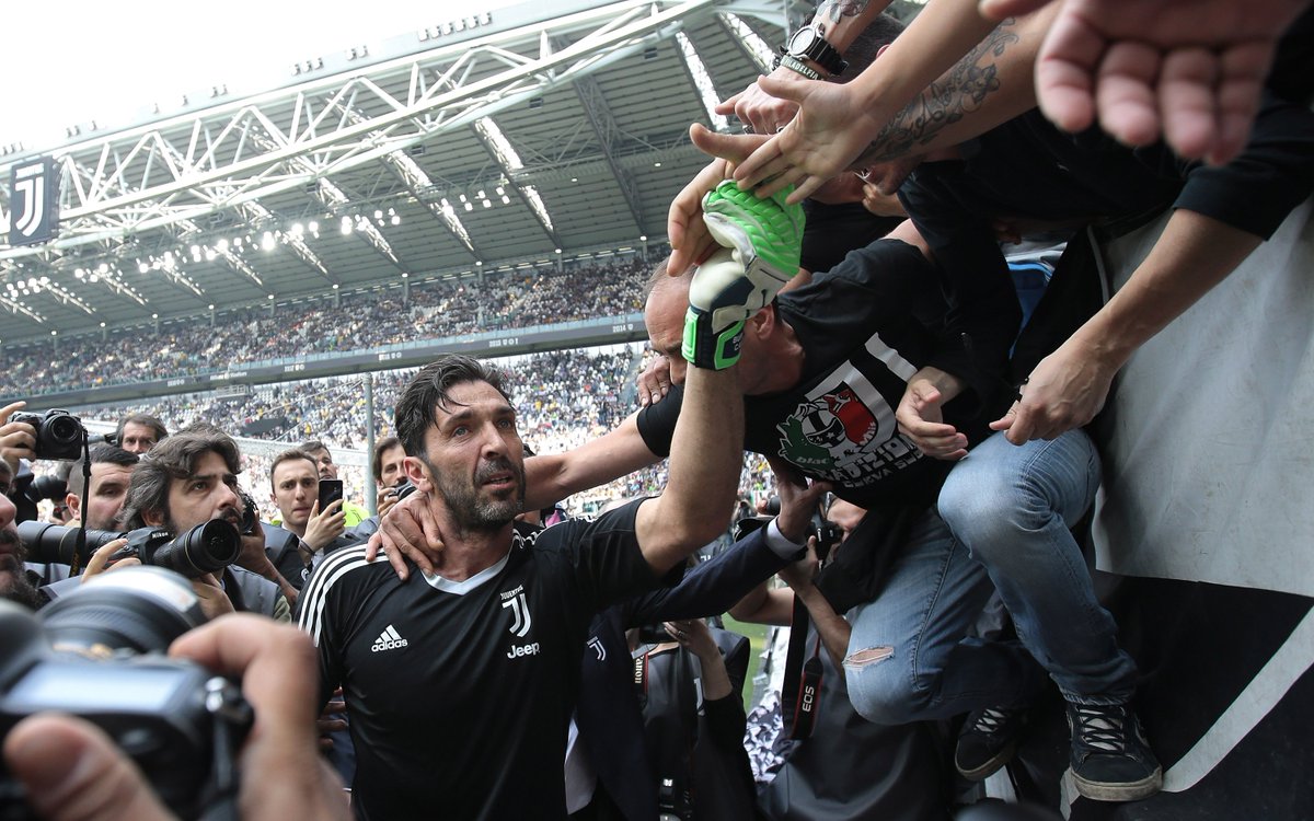 brfootball's tweet photo. One. Final. Goodbye. 🧤 #GrazieGigi https://t.co/Pru6IaUmBt