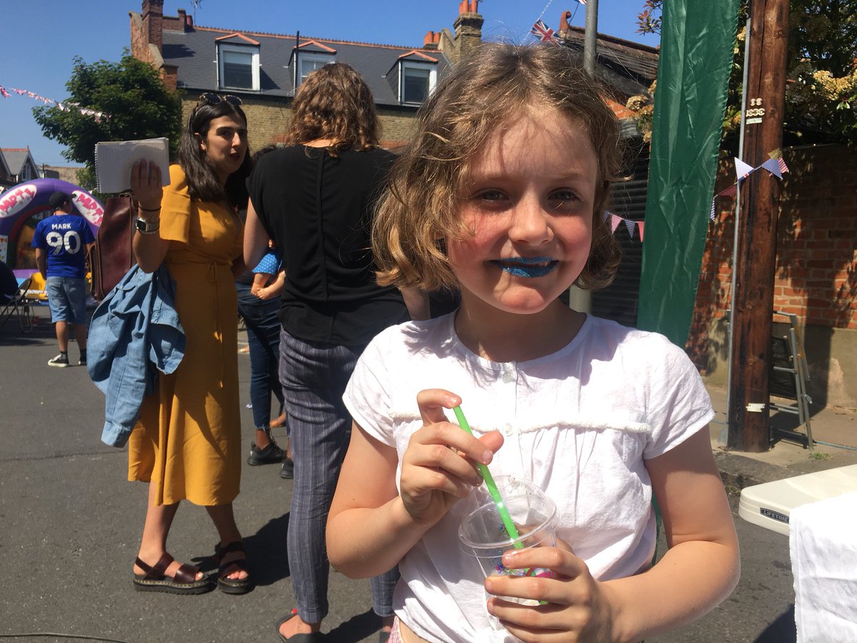 MissLaura_Cole's tweet photo. Seven-year-old Nola enjoying the Royal wedding party on Tooting’s Bushnell Road #swlroyalwedding #tootingstreetparty https://t.co/AMyHomCS1a