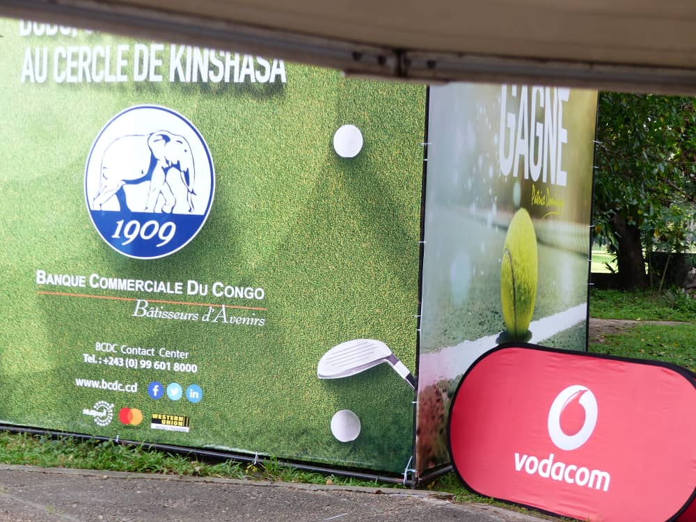 Vodacomcongo's tweet photo. Nous sommes déjà au cercle de Kinshasa. Le coach vous attend pour une experience golf inédite #GolfExperience by #VodacomPrivilege https://t.co/7IhlbdbLk1