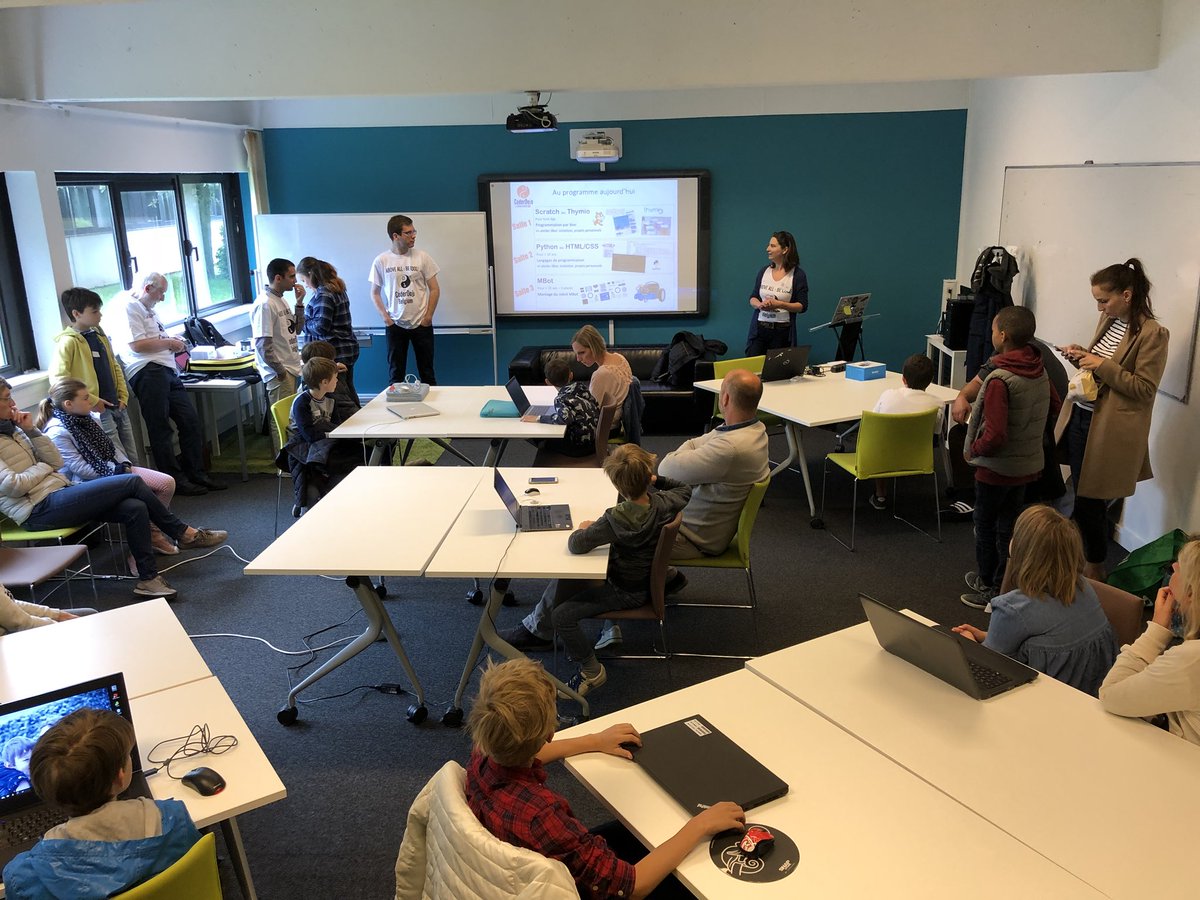 lisalombardibe's tweet image. C’est parti pour le @CoderDojoBe #LLN @Louvaincowork! #DigitalWallonia #WallCode #CoderDojo #CoderDojoLLN