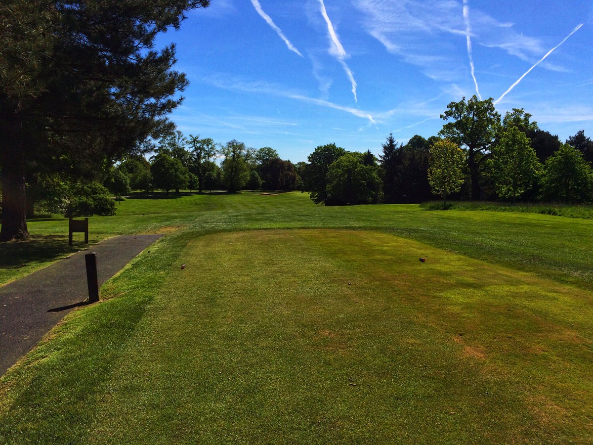calcotpark's tweet photo. Standing on the 10th, decision time...lay up or get the big dog out 💪💪💪🏌️♂️ #par4 #driver #greenkeepers #members #memberslife #golf #golflife #calcotparkgc https://t.co/V5RwzTi8Od